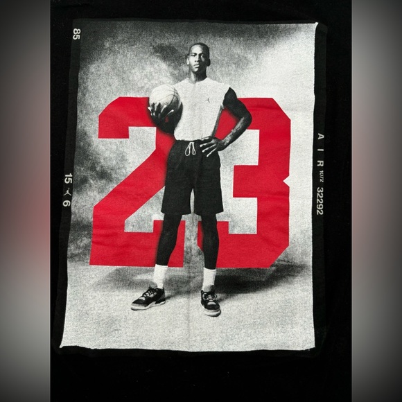 Top - Picture 2 of 3